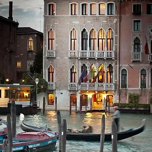 Pesaro Palace **** Benátky