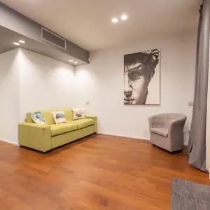 We - Broletto Boutique Italia
