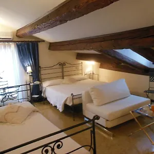 2* Casa de hóspedes Ca' Riccio