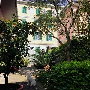 La Casa Dei Fiori Italia
