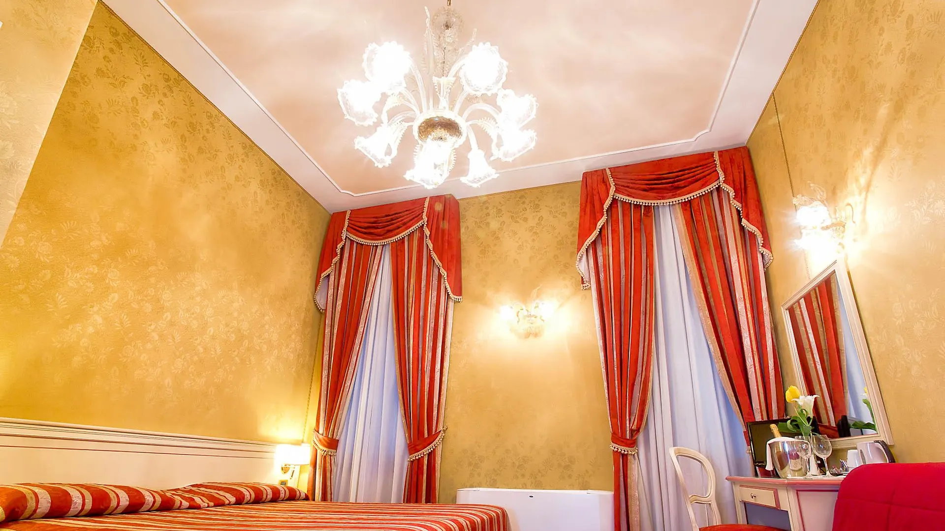 Ca' San Polo Otel Venedik 3*,