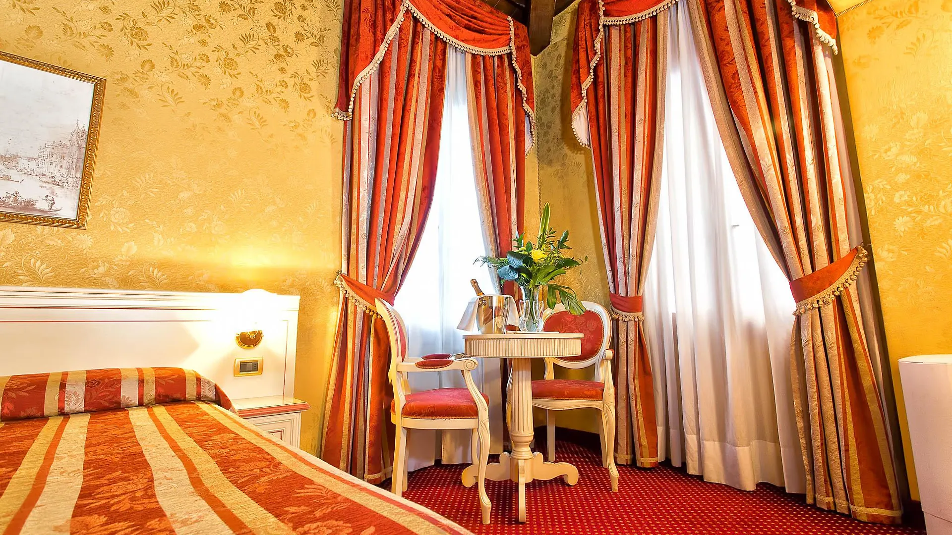 Ca' San Polo Otel Venedik Konukevi