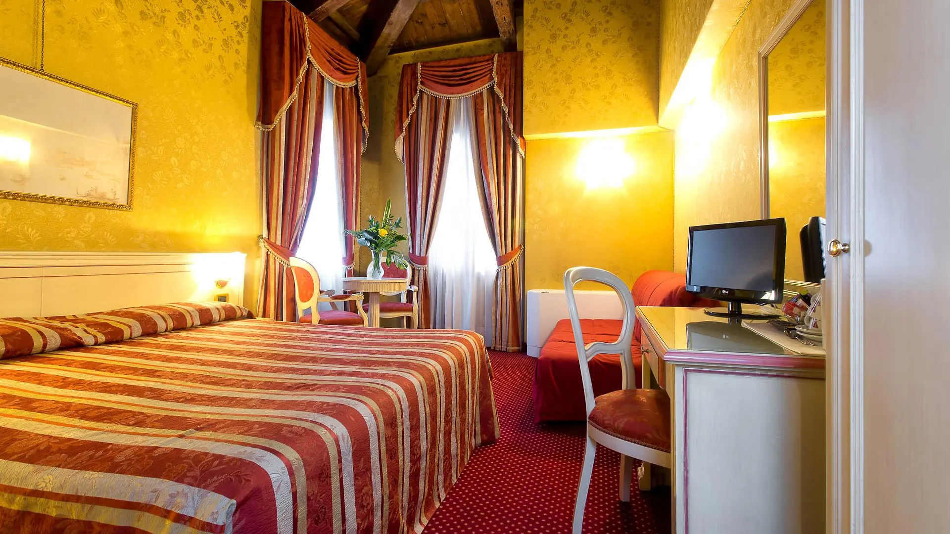 Ca' San Polo Otel Venedik