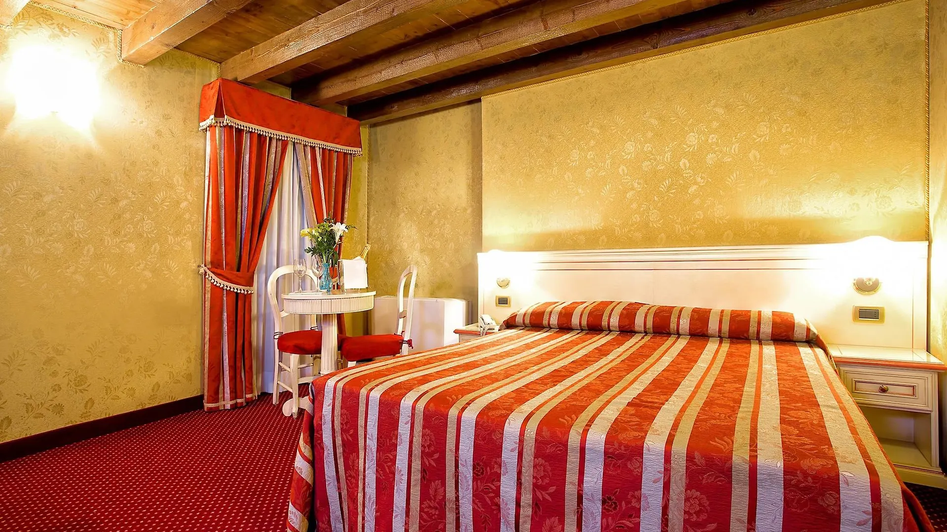 Ca' San Polo Otel Venedik